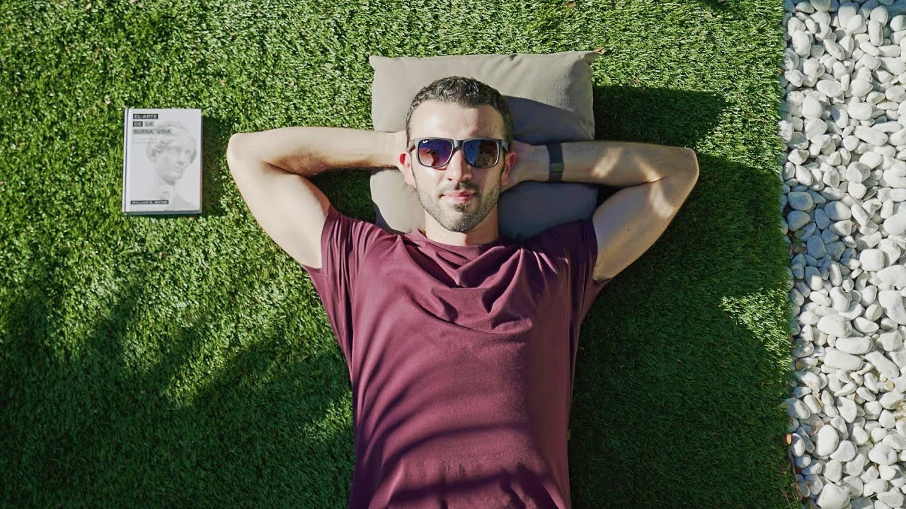 cuando es una opinión ajena se debe hablar en