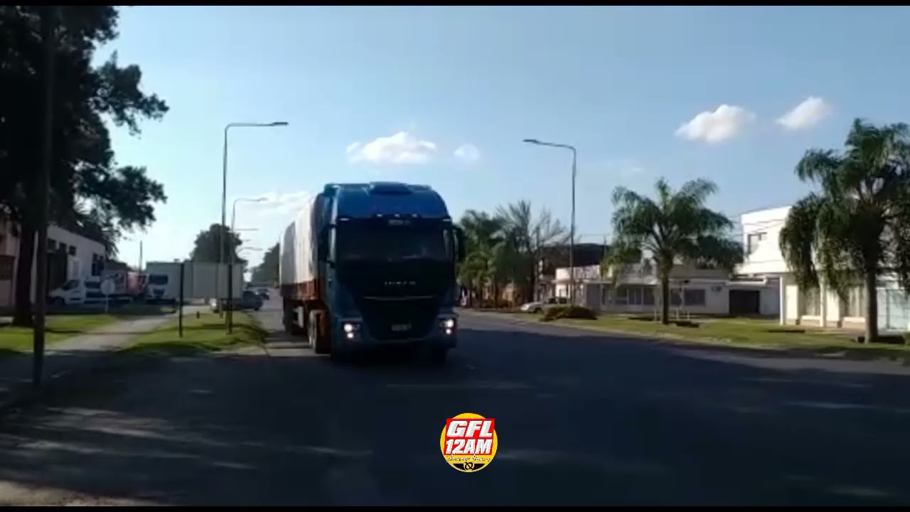 el arte de la vida es ser feliz con poco